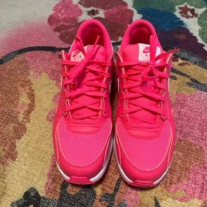 Bright pink Women’s Nike Shoes. Like new